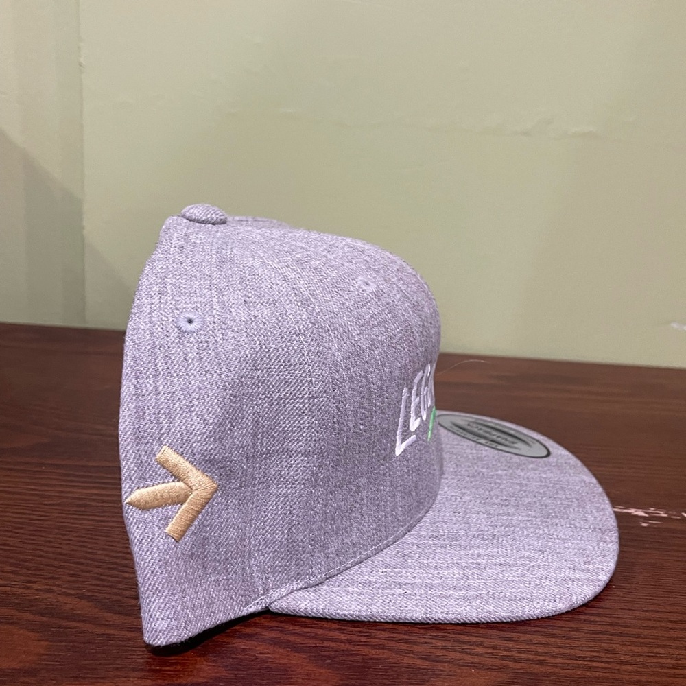 Legendary snapback - Picture 3 of 4